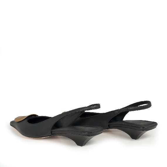 K20_Kitty<br>Chanel slingback black